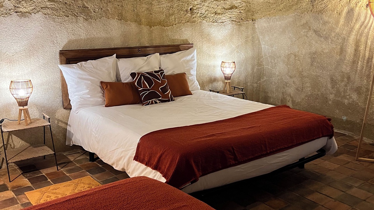 Photo of Bedroom in Doue-la-Fontaine