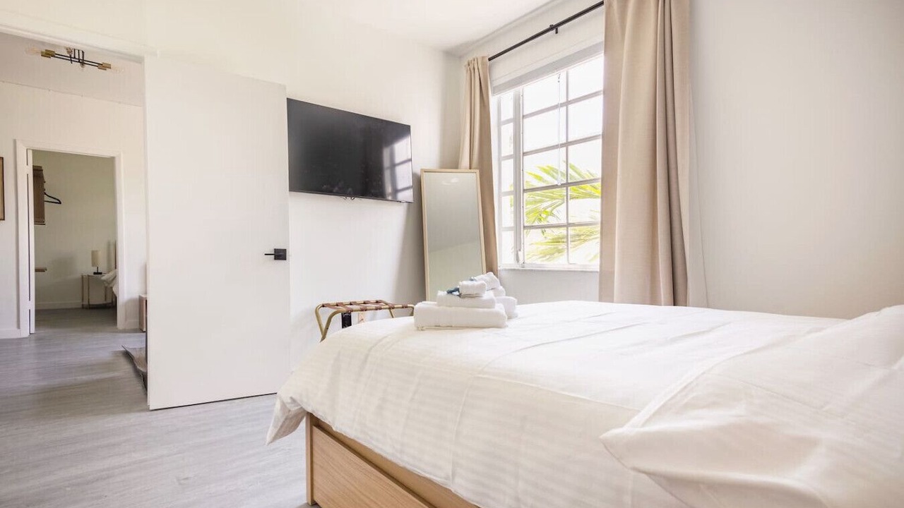 Photo of Bedroom in Flamingo/Lummus