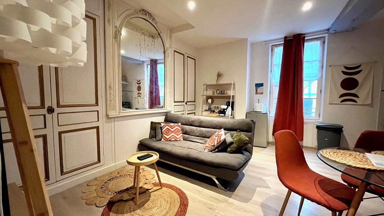 Photo of Livingroom in Sens