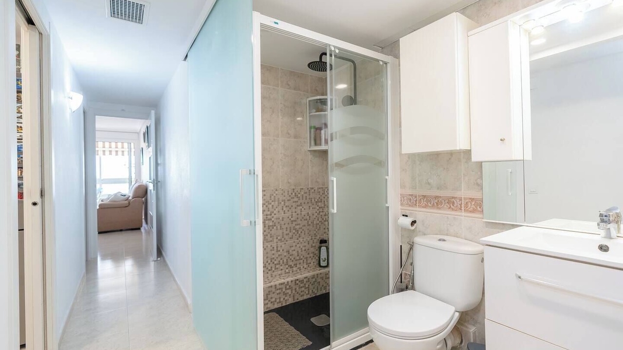 Photo of Bathroom in Cunit