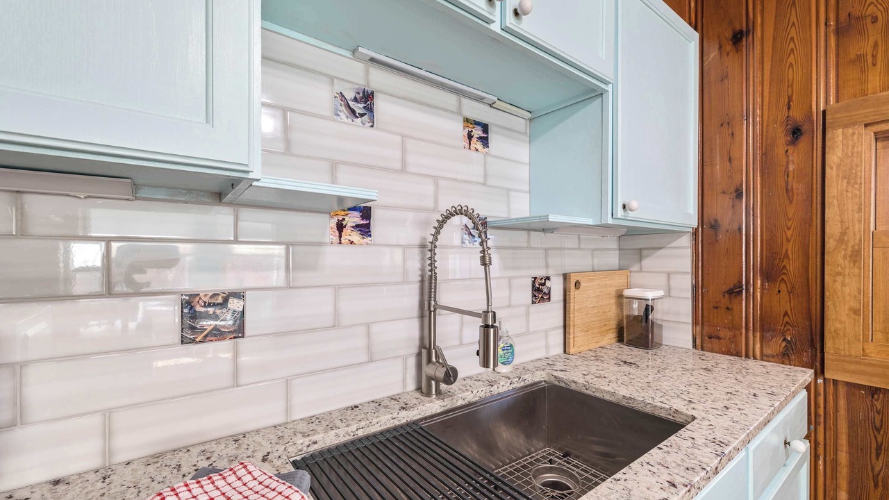 Photo of Kitchen in Rockaway Beach