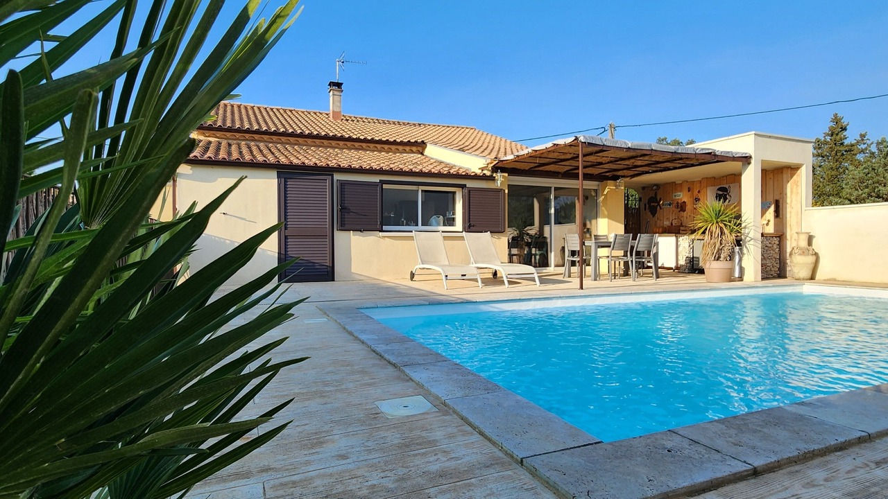 Photo of Outdoor in Saint-Laurent-La-Vernede