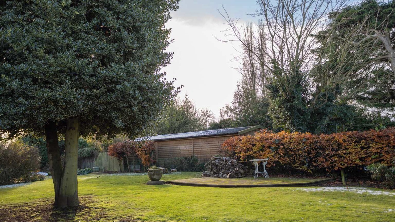 Photo of Others in Pottersbury