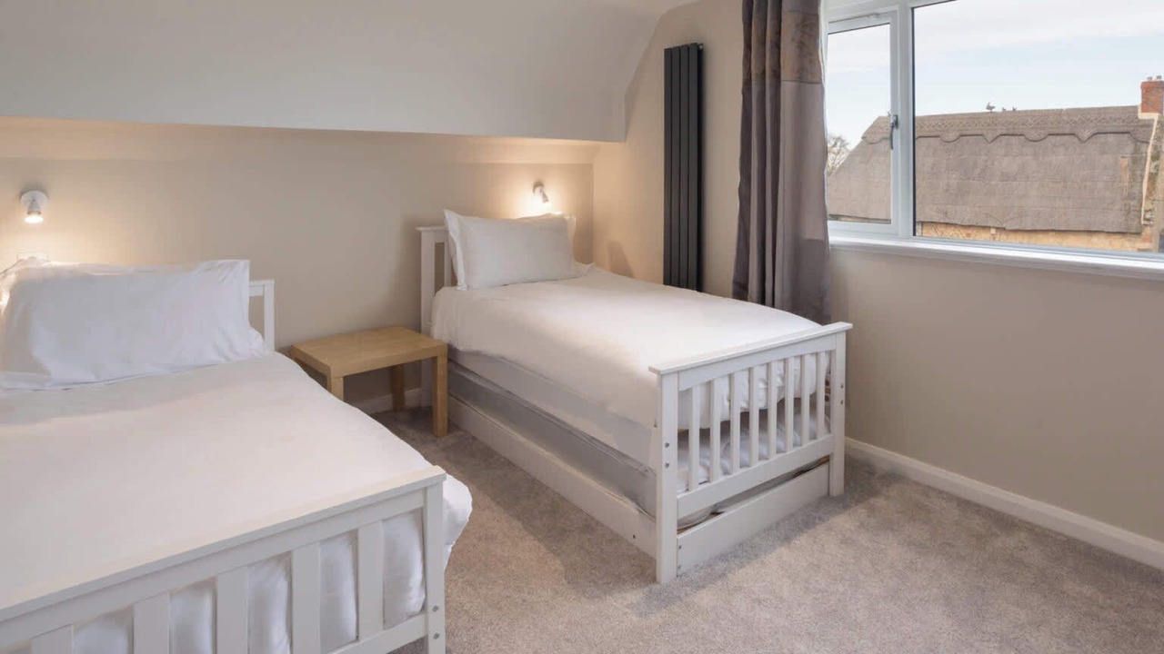 Photo of Others in Pottersbury