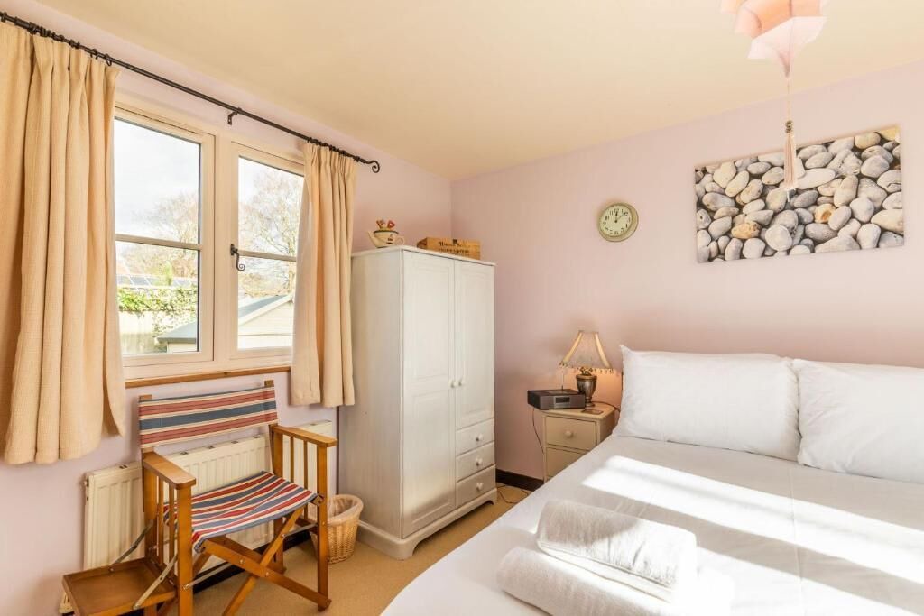 Photo of Others in Tuttington