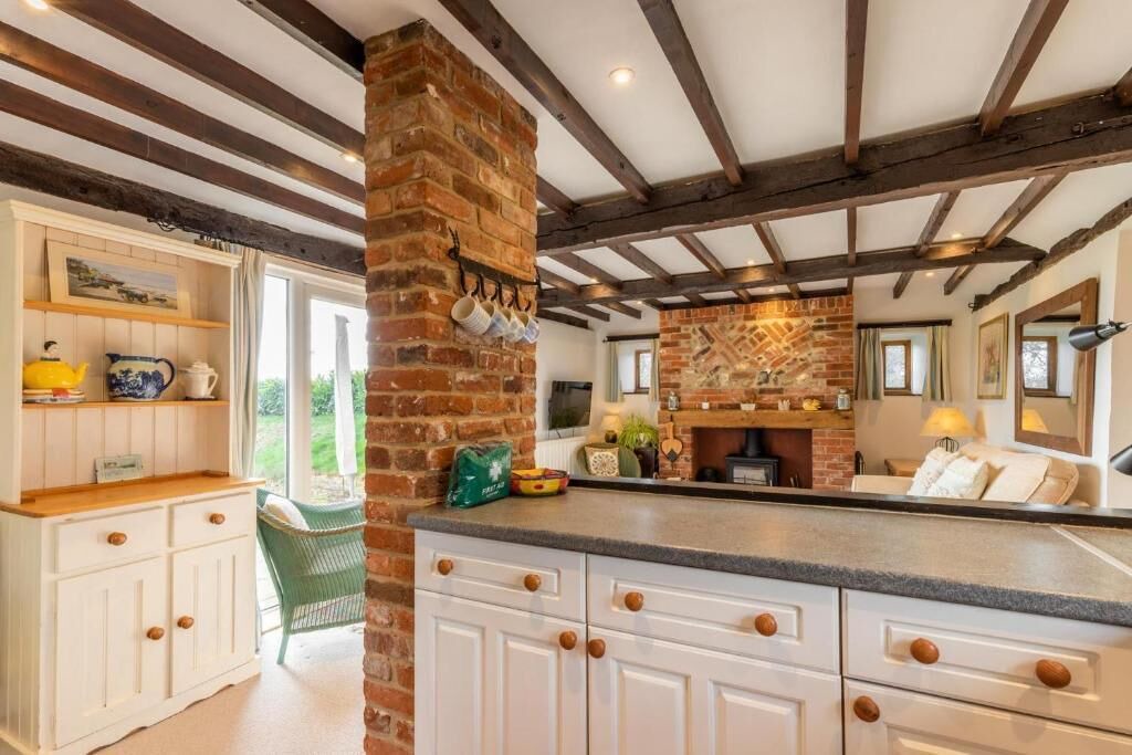 Photo of Others in Tuttington