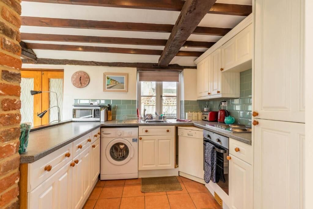 Photo of Others in Tuttington