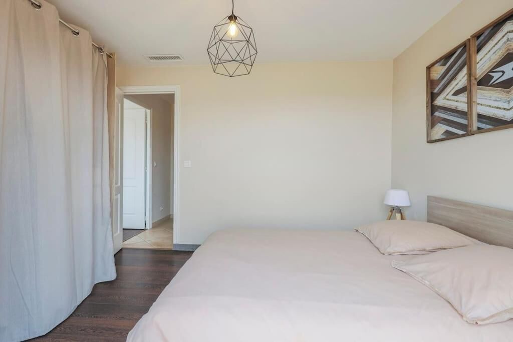 Photo of Bedroom in Saint Antoine