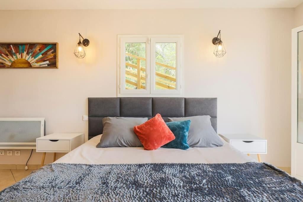 Photo of Bedroom in Saint Antoine