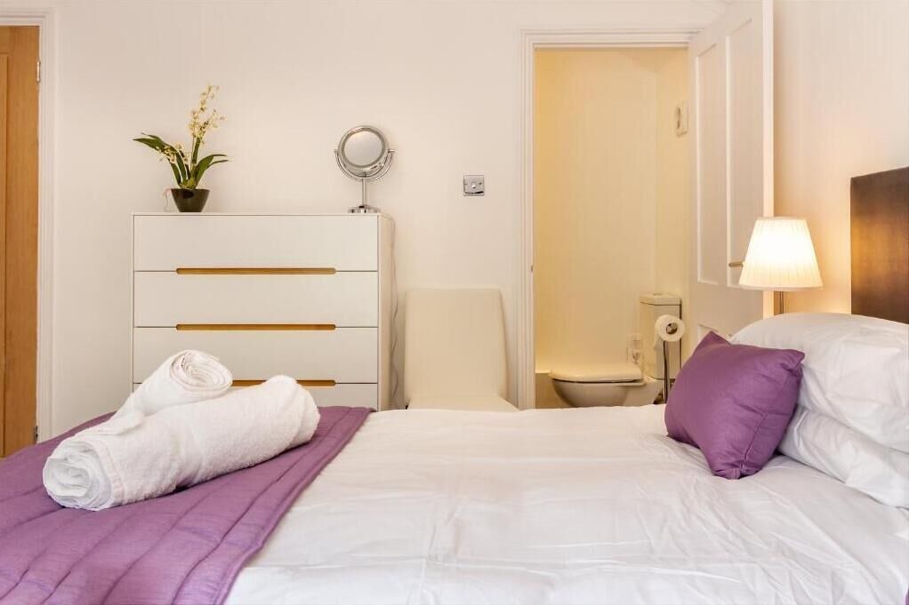 Photo of Others in Caterham