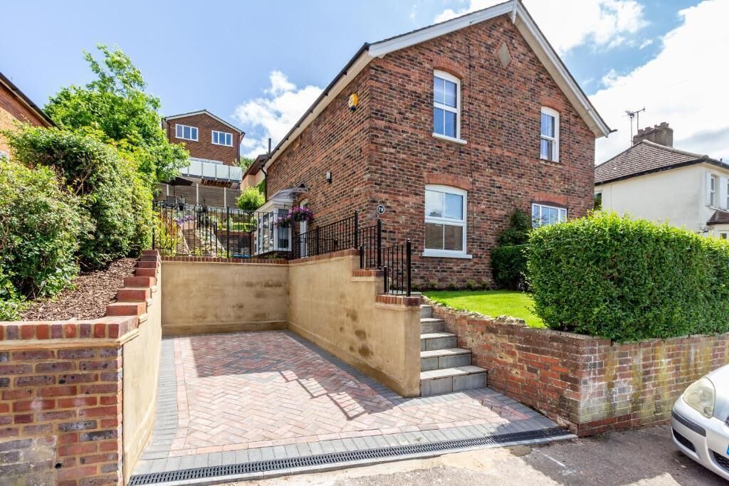 Photo of Others in Caterham