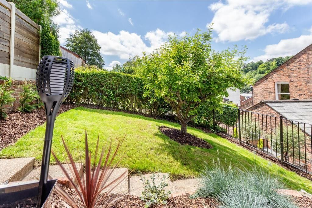 Photo of Others in Caterham