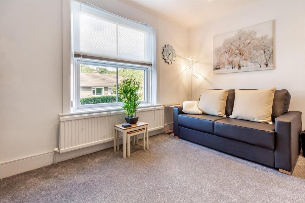 Photo of Others in Caterham