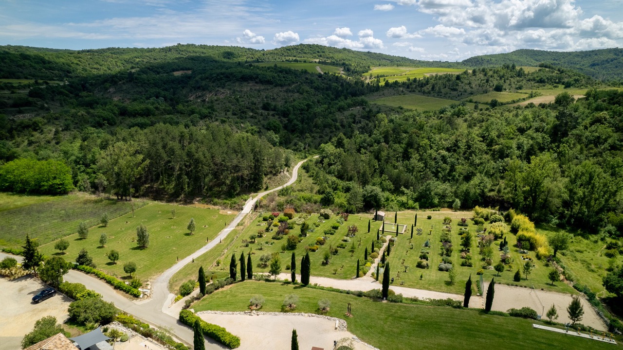 Photo of Outdoor in Saint-Maurice-dʼArdeche