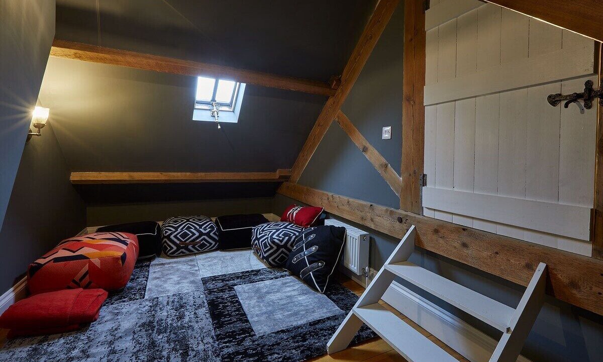 Photo of Others in Egton