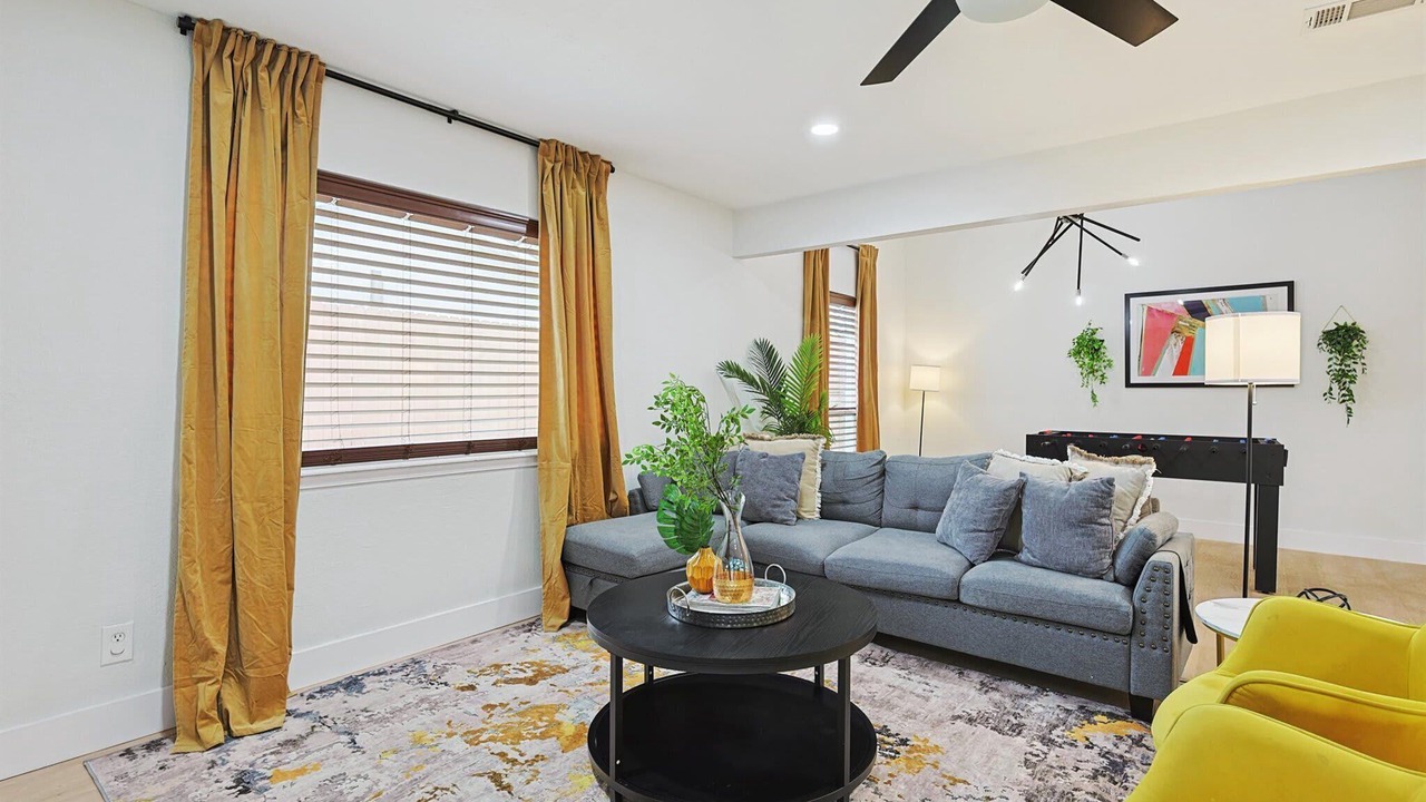 Photo of Livingroom in Plano