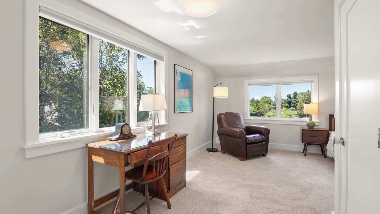 Photo of Others in East Orleans