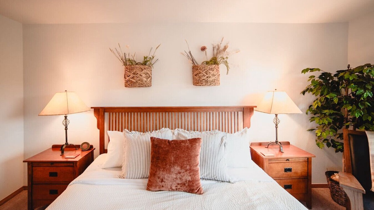 Photo of Bedroom in Klamath Falls