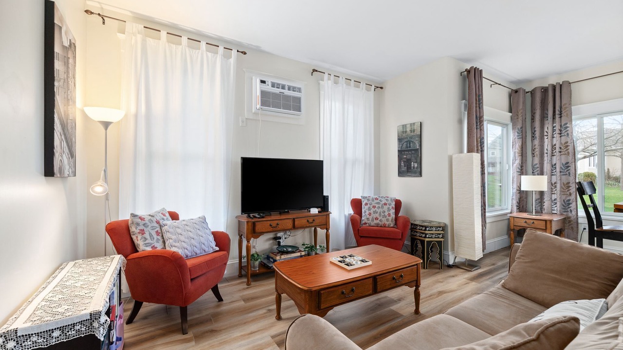 Photo of Livingroom in Cherry Valley