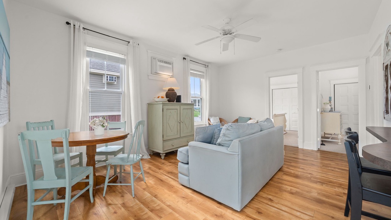 Photo of Livingroom in Cherry Valley
