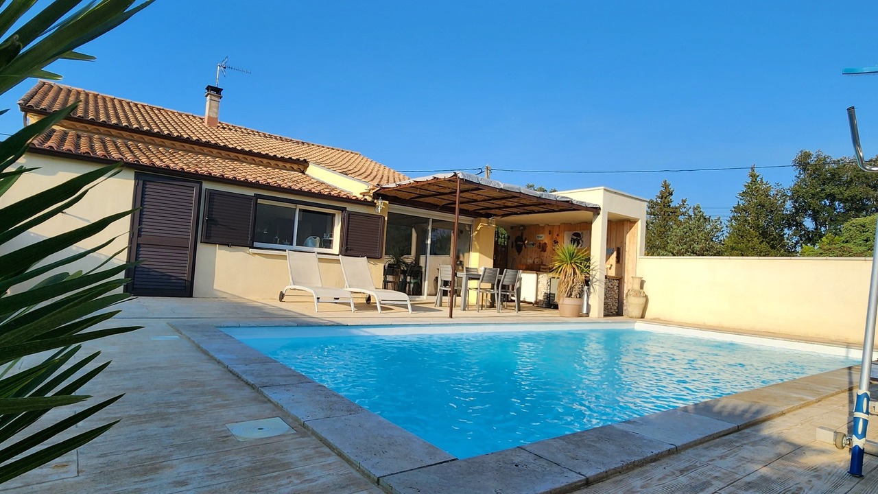 Photo of Outdoor in Saint-Laurent-La-Vernede