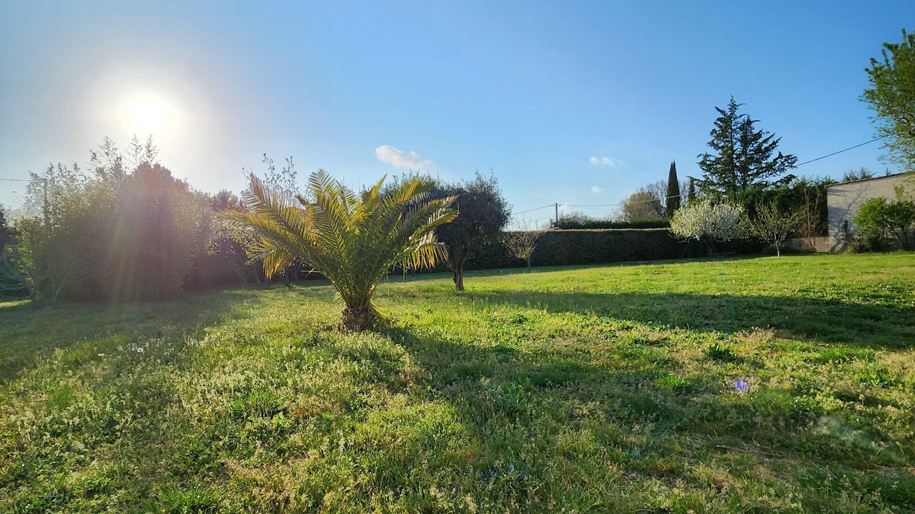 Photo of Outdoor in Saint-Laurent-La-Vernede