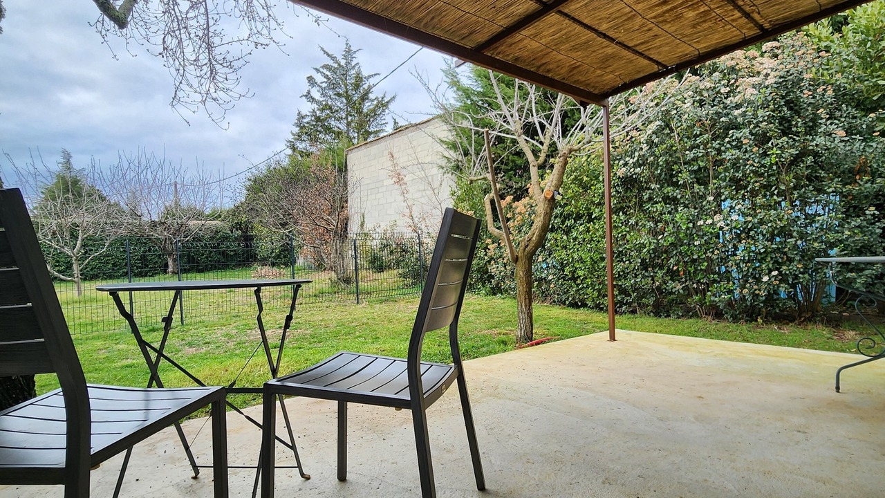Photo of Patio Balcony in Saint-Laurent-La-Vernede