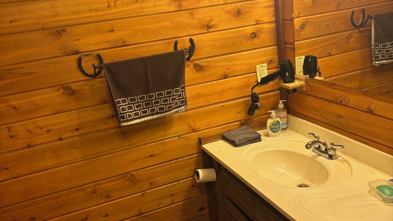Photo of Bathroom in Blackduck