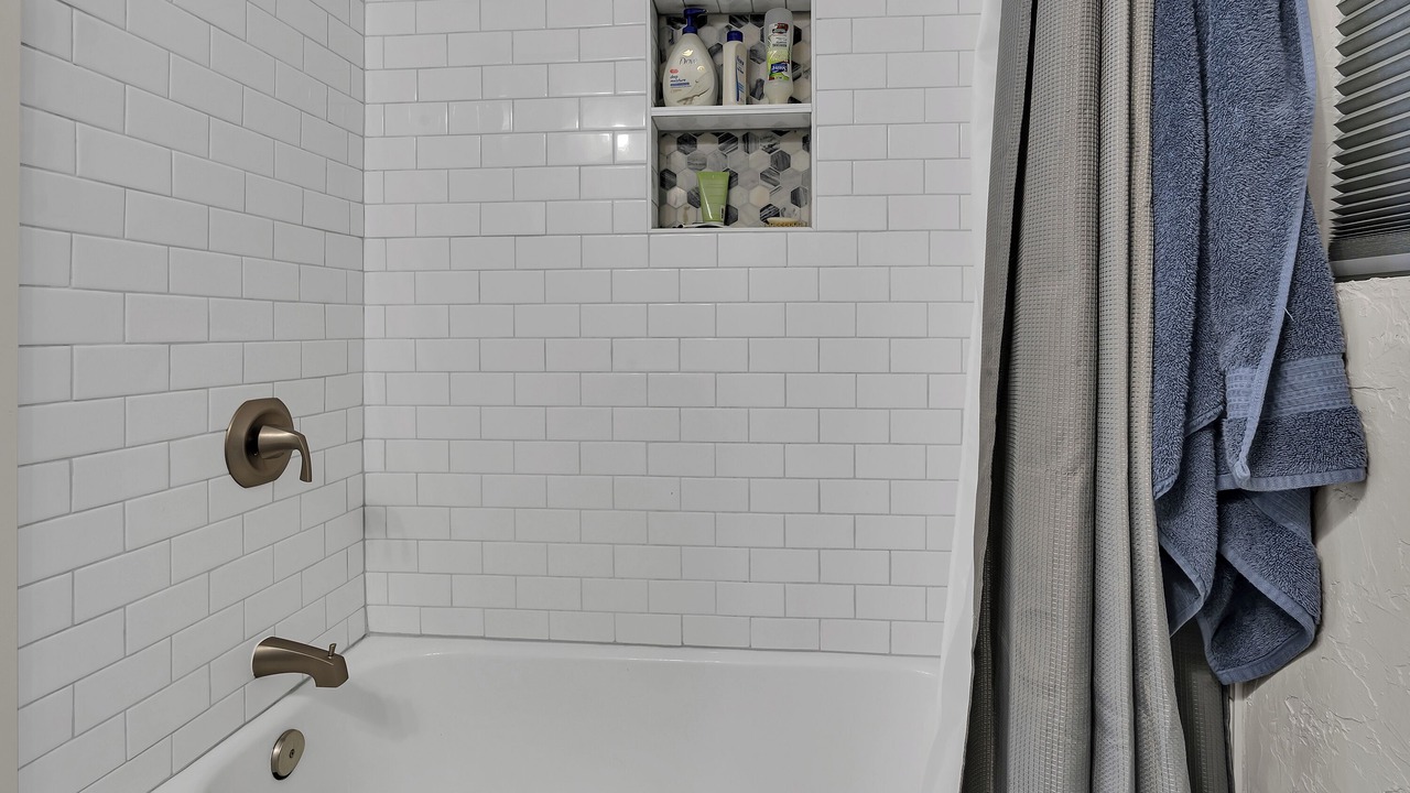 Photo of Bathroom in Gladewater