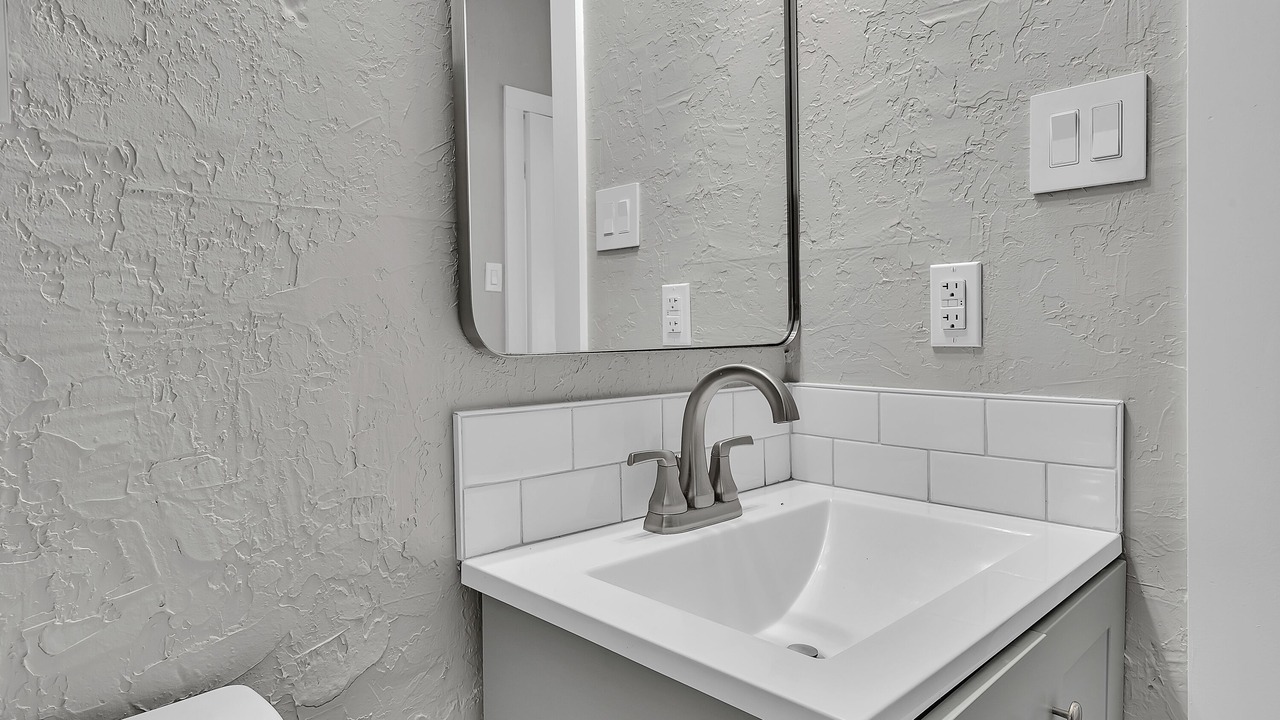 Photo of Bathroom in Gladewater