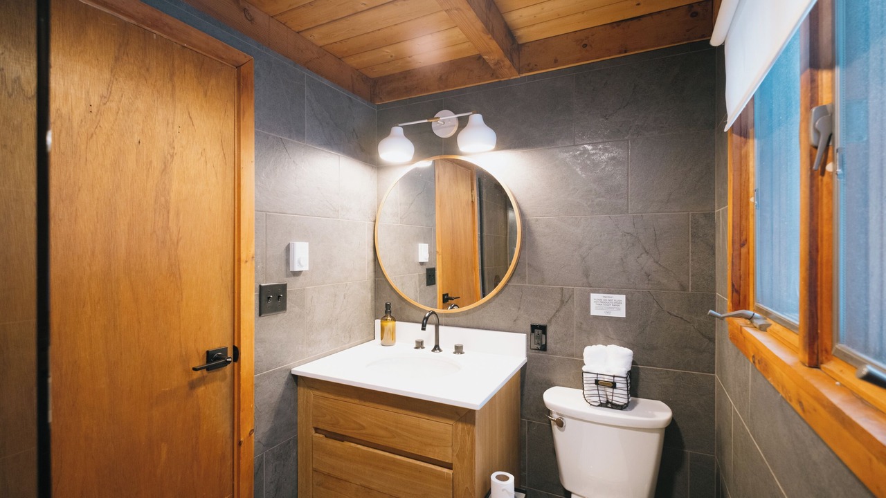 Photo of Bathroom in Jay