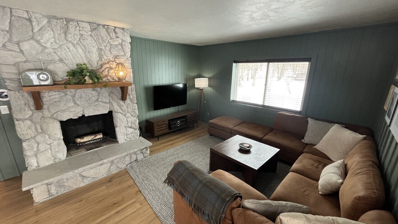 Photo of Livingroom in Gleason