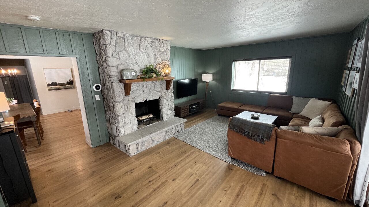 Photo of Livingroom in Gleason