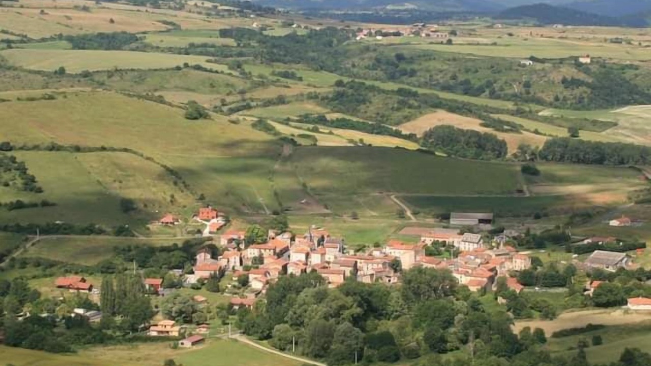 Photo of Outdoor in Clemensat