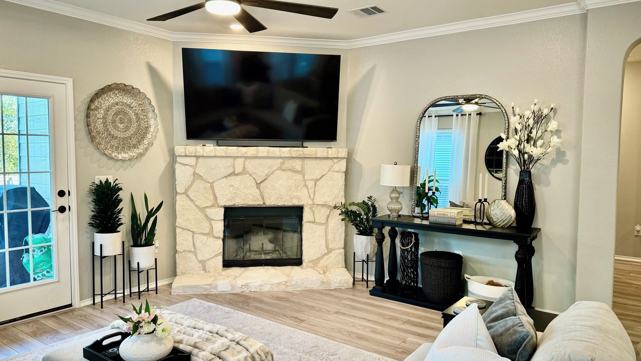 Photo of Livingroom in Austin