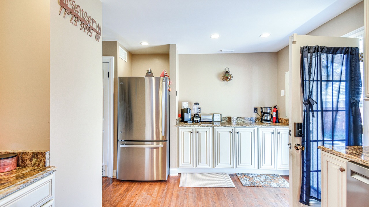 Photo of Kitchen in Hampton