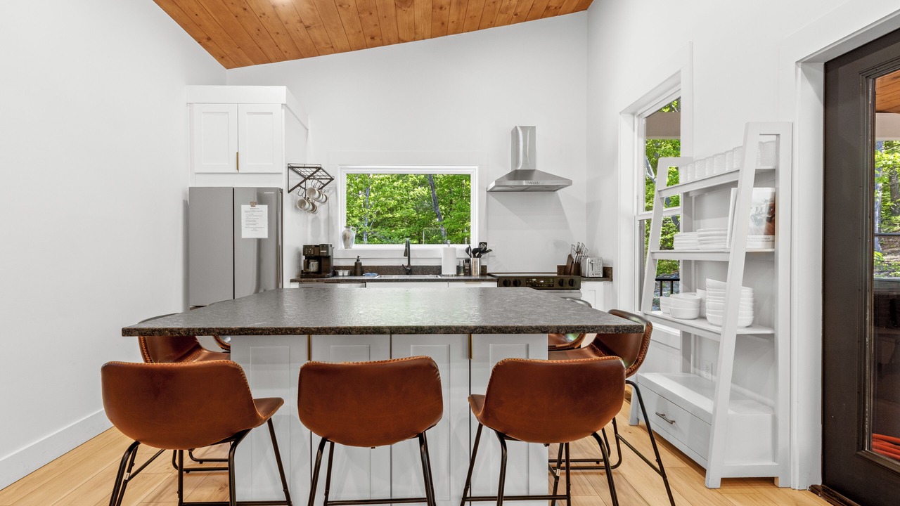 Photo of Kitchen in Flintstone