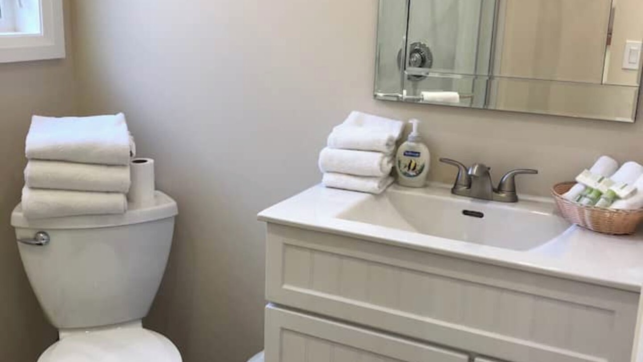 Photo of Bathroom in Tay