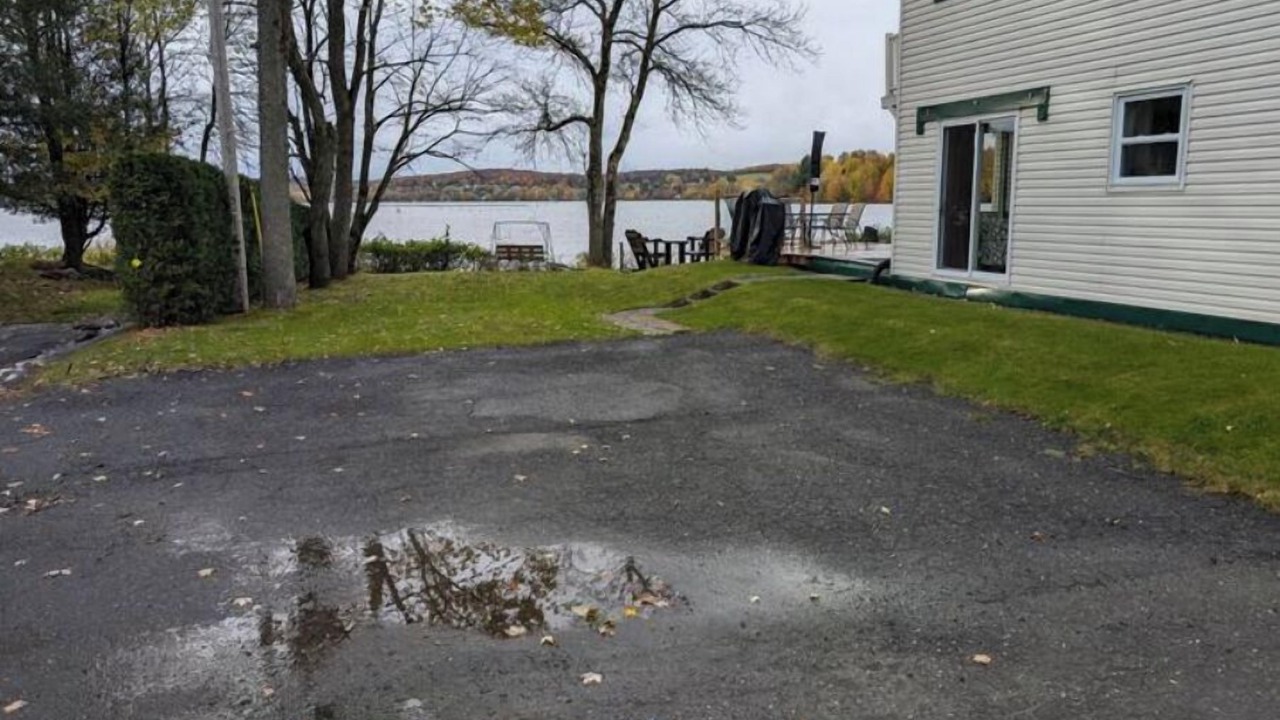 Photo of Outdoor in Asbestos