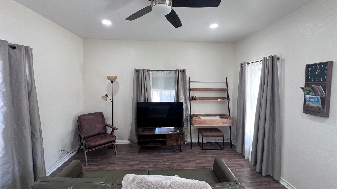 Photo of Livingroom in Artesia