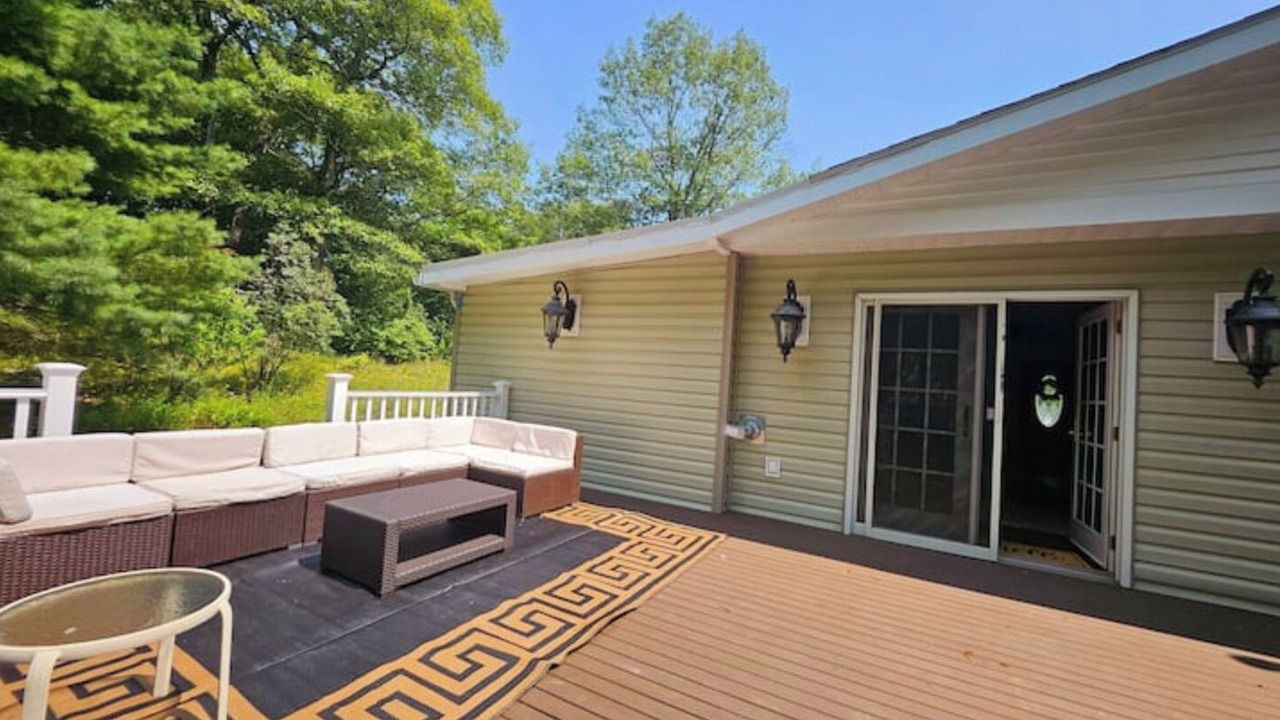 Photo of Patio Balcony in Catskill