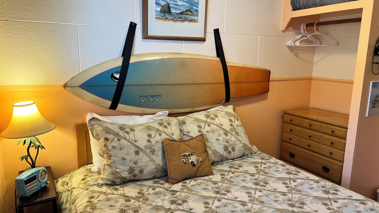 Photo of Bedroom in Neskowin