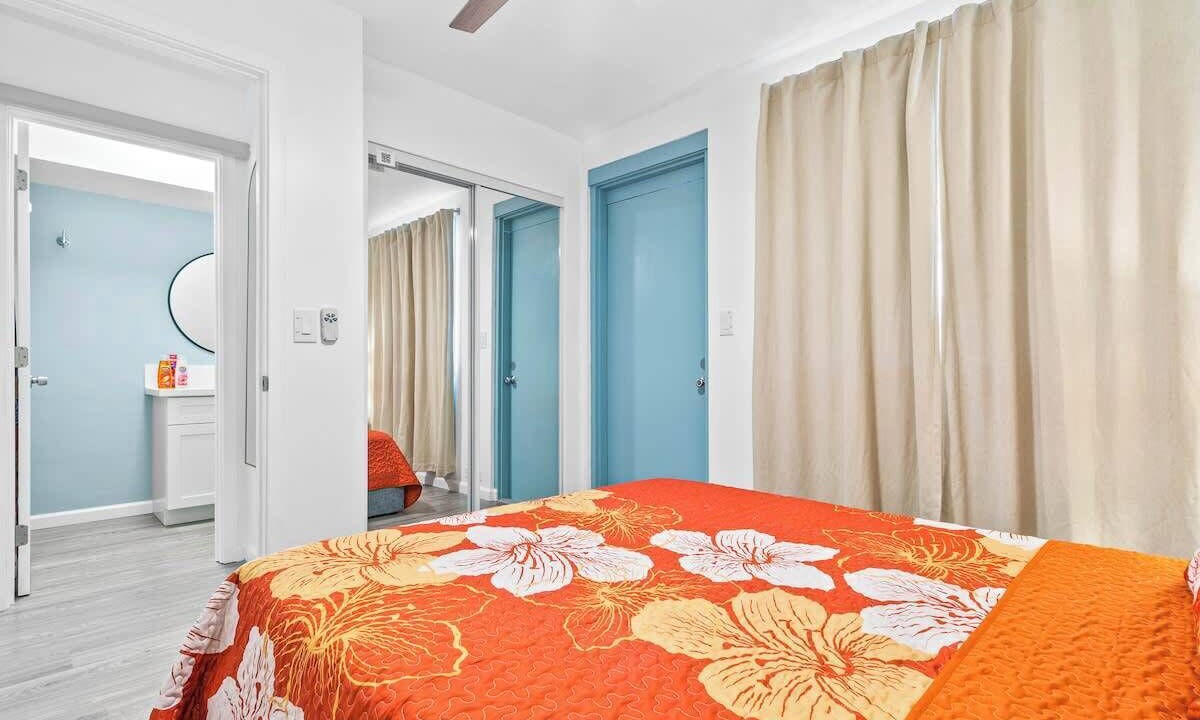 Photo of Bedroom in McCully - Moiliili