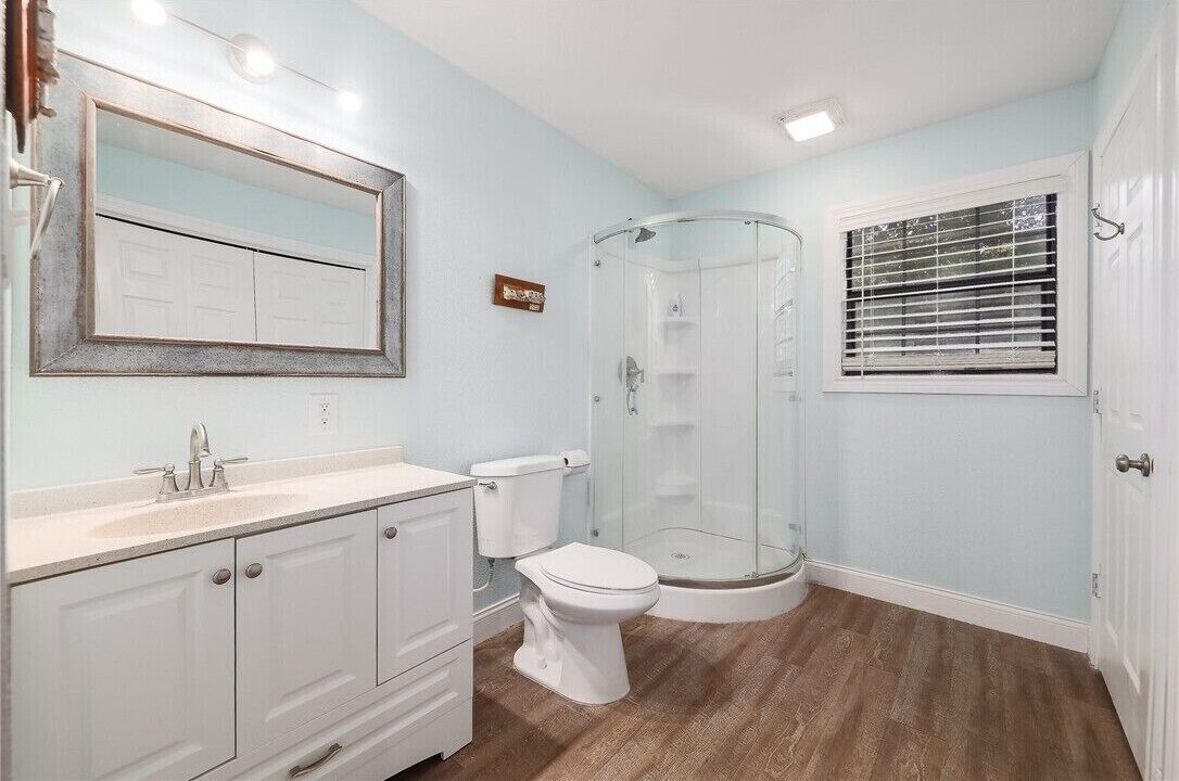 Photo of Bathroom in Elgin