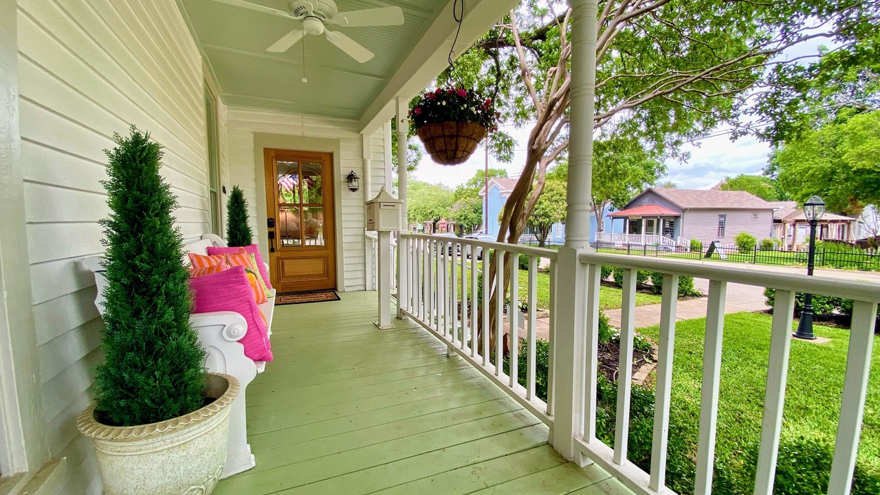 Photo of Patio Balcony in McKinney