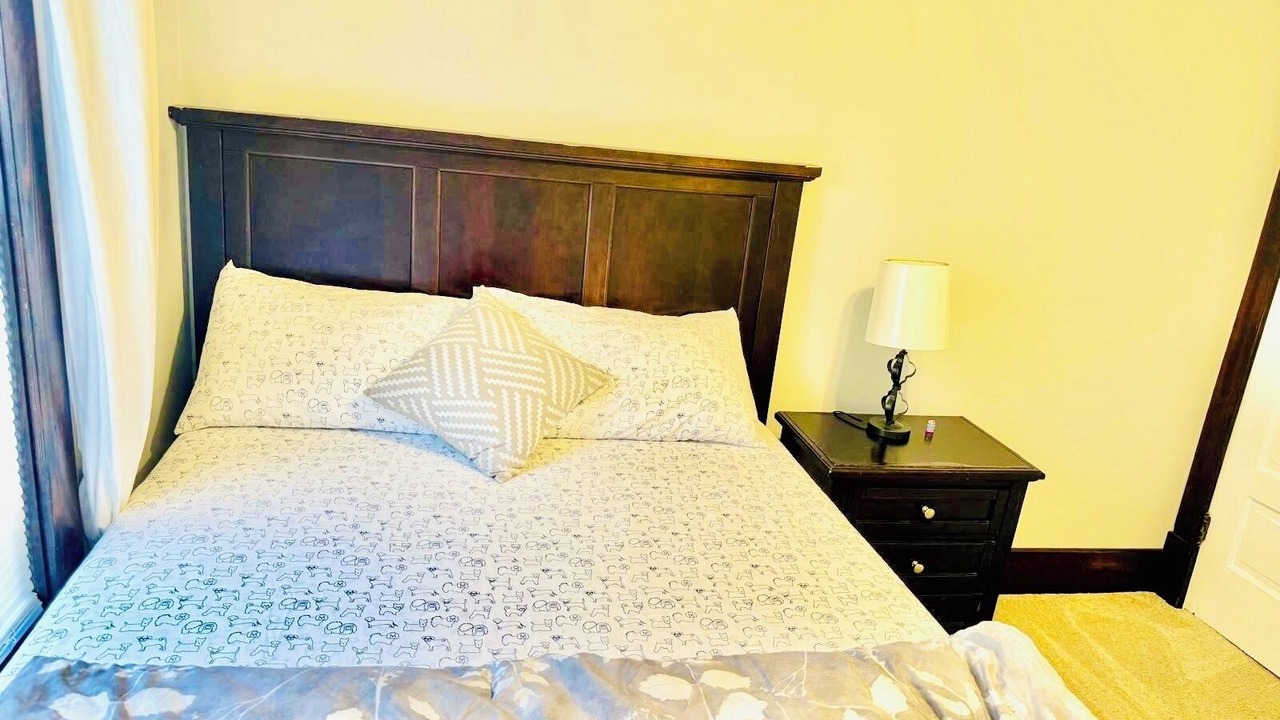 Photo of Bedroom in Latonia
