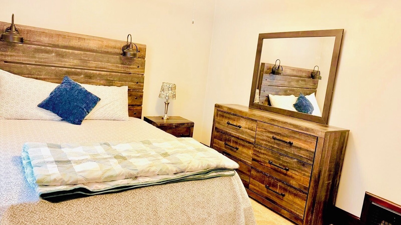 Photo of Bedroom in Latonia
