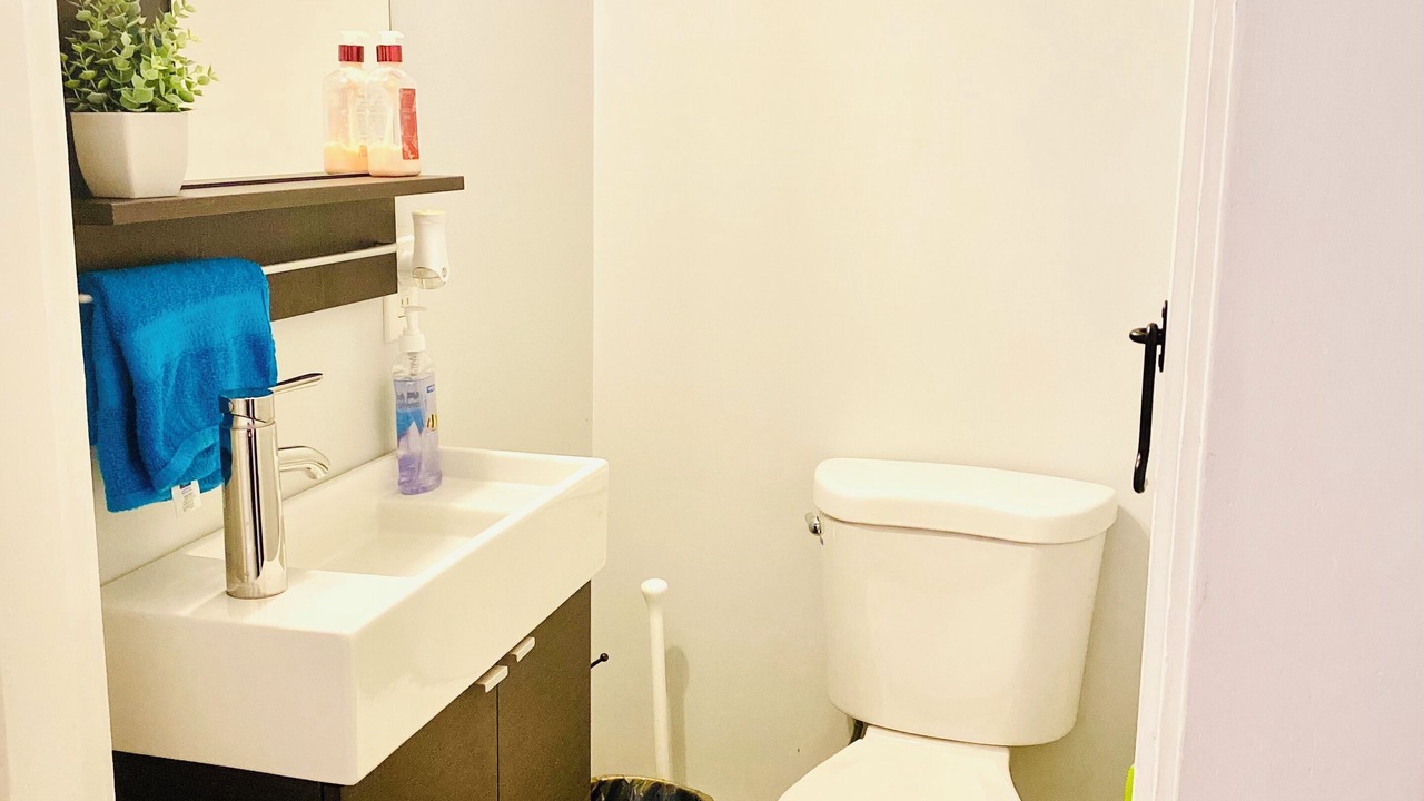 Photo of Bathroom in Latonia