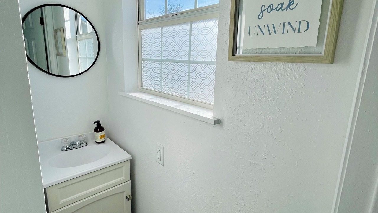 Photo of Bathroom in Portales