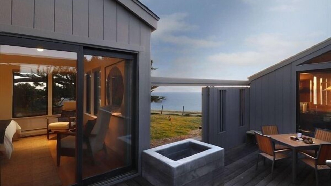 Photo of Outdoor in Occidental